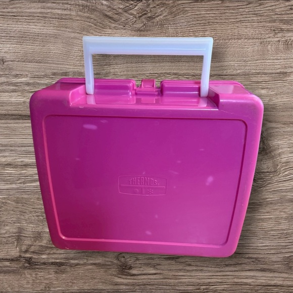 Vintage 1989 Cool Times Barbie Plastic Hot Pink Lunchbox - Picture 2 of 9